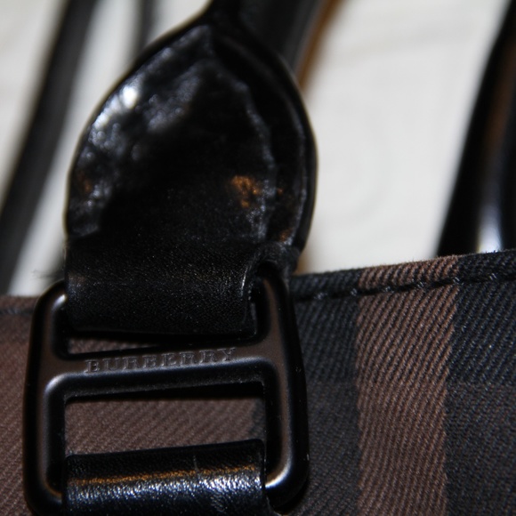 Burberry Smoke Check Handbag with Shoulder Strap - Picture 7 of 8